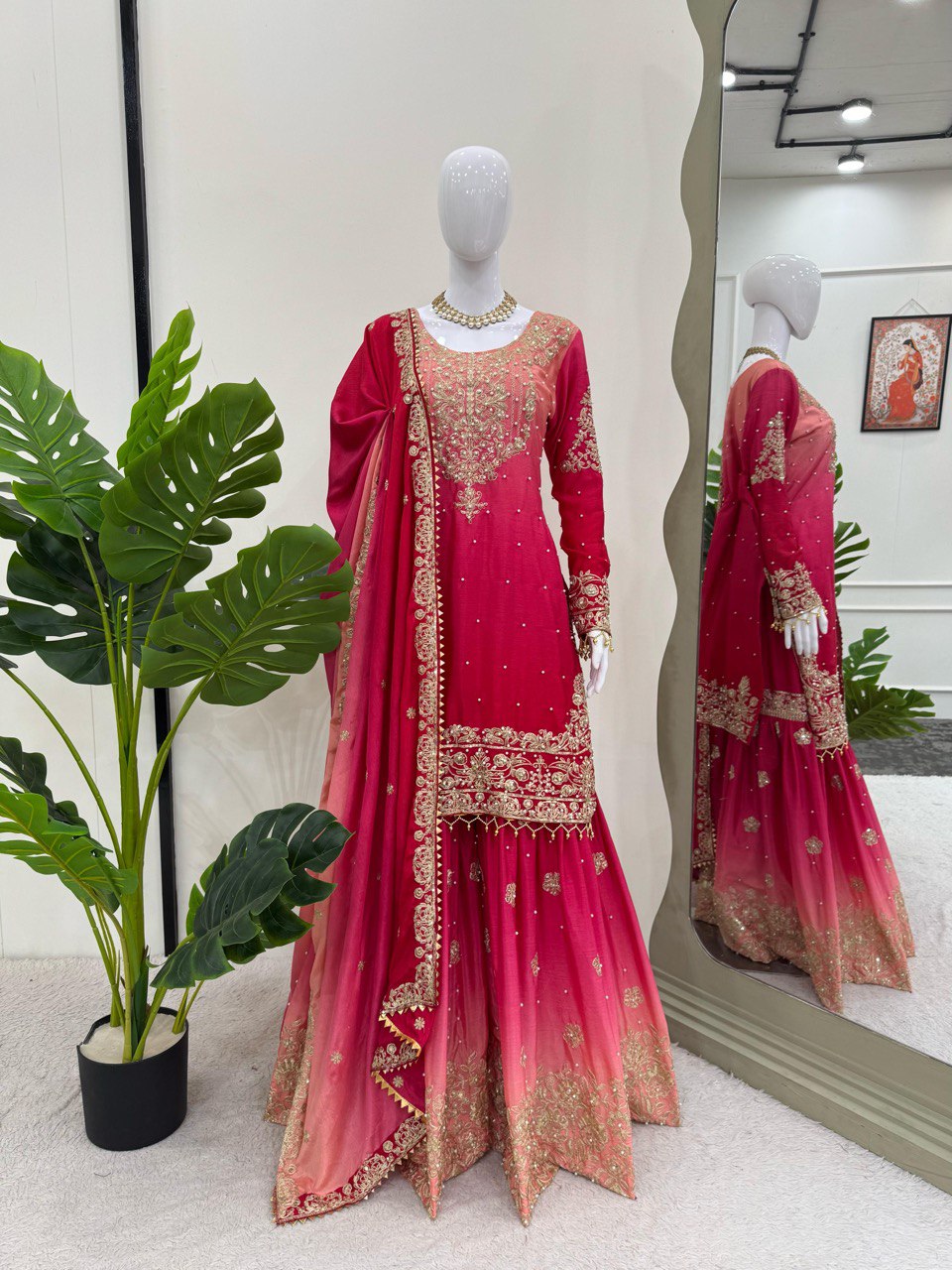 Latest New Designer Heavy Chinon Suit